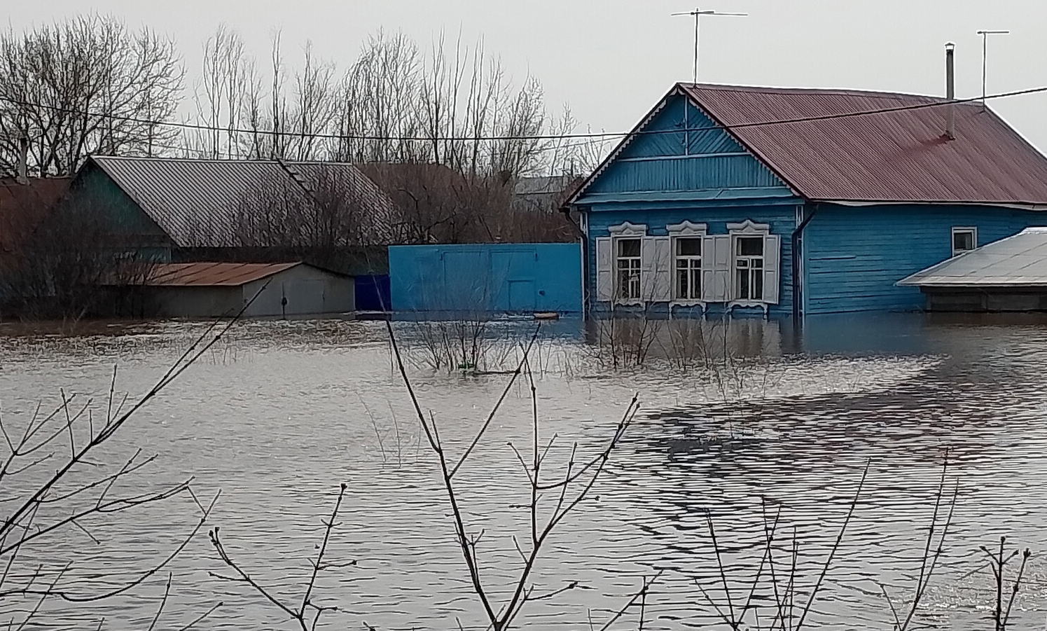 Жителей начали эвакуировать из села Никольское под Оренбургом