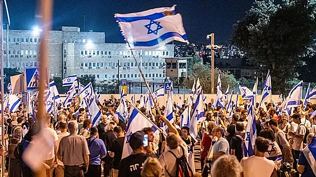 На протестах в Тель-Авиве произошли задержания