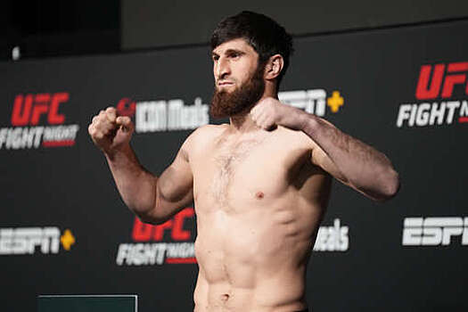 Анкалаев победил мужа россиянки Куницкой в главном бою UFC Vegas 50