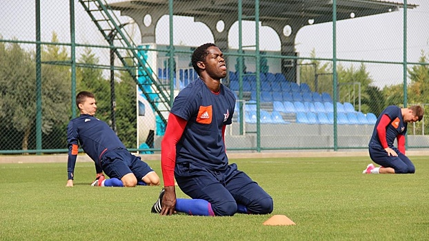 Аделейе: Перелет с Нигерии в Хабаровск может затянуться дня на три