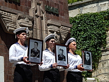 Военнослужащие Черноморского флота приняли участие в мемориальной акции «Свеча памяти»