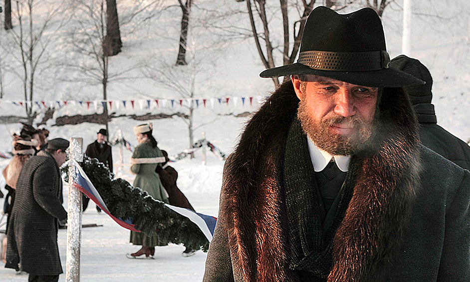 Сергей Гармаш (Левин) в сцене из фильма режиссера Сергея Соловьева "Анна Каренина" по роману Л.Н.Толстого, 2009 год