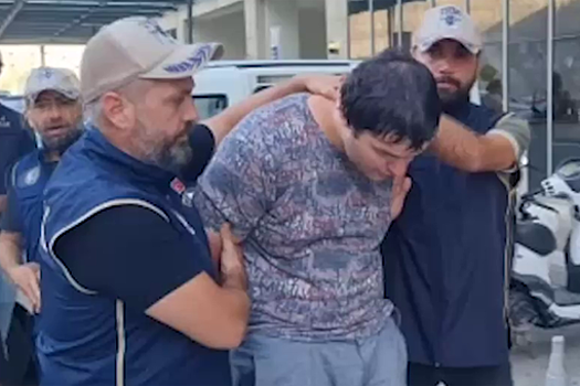 Обвиняемый в подрыве машины в Москве Серебряков доставлен из Турции в Россию