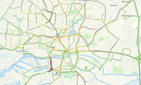 Детей везут по школам: утром в понедельник Калининград встал в 6-балльных пробках