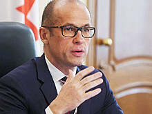 Бречалов "стрижет" с Корпорации развития?