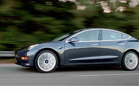Tesla больше не будет продавать седан Model 3 в режиме онлайн