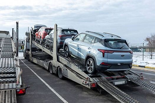 Новые «Москвичи» уже отгрузили в Екатеринбурге