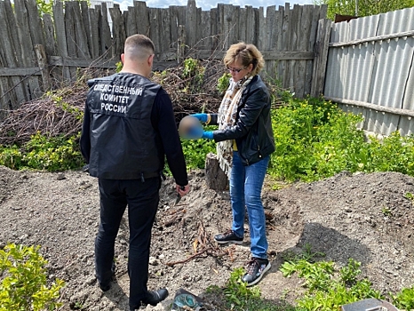 Домовладельцы в Вольске второй раз за короткое время находят в огороде человеческие кости