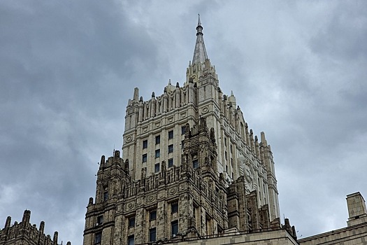 Москва потребовала внести ясность в ситуацию с "вывозом" из Венесуэлы Мадуро