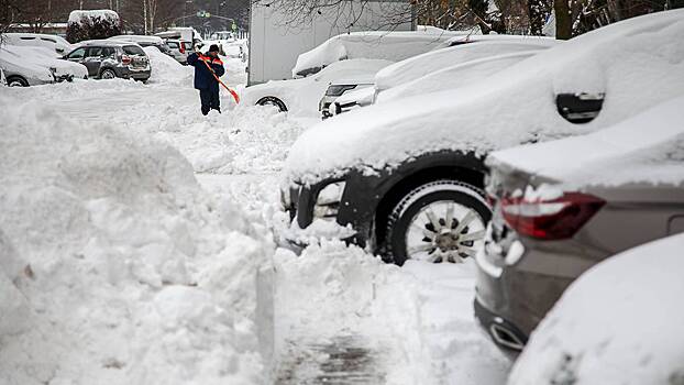 Юрист: Скриншоты новостей о снегопаде могут спасти от увольнения из-за опоздания