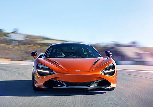 Посмотрите, как McLaren 720S набирает 300 км/ч всего за 27 секунд
