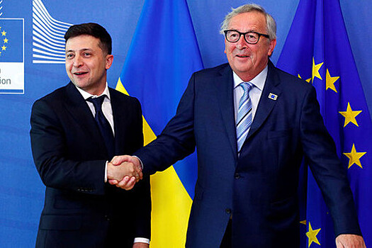 Бывший глава Еврокомиссии Юнкер заявил, что Украину не скоро примут в ЕС