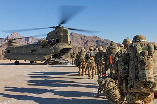 США призвали своих граждан срочно покинуть Афганистан