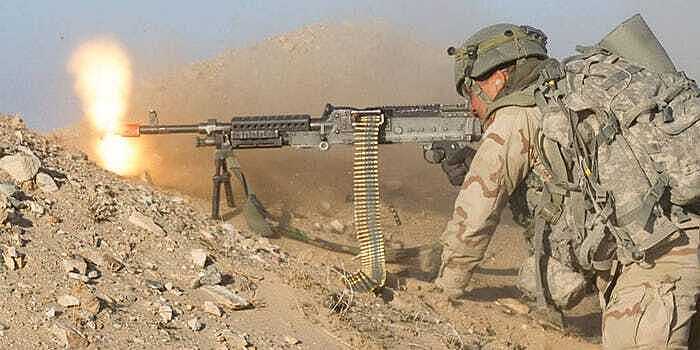 Новый глушитель пулемёта M240 позволит американцам слышать приказы командира