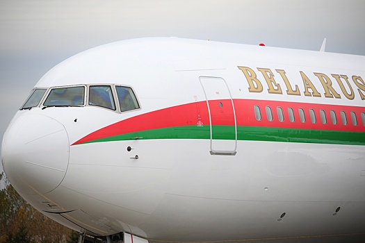 Регулярный воздушный мост проложили из Бреста в Северную столицу России