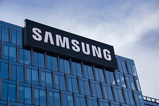 Samsung приостанавливает поставки в Россию