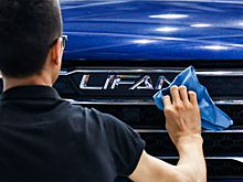 Китайский бренд прекратил продажи машин в России