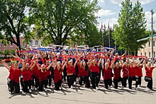 Студенты Тимирязевской сельхозакадемии из САО провели танцевальный флешмоб ко Дню России