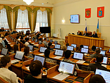 В Думе Астраханской области Всероссийский правовой диктант написали более 70 юристов и студентов