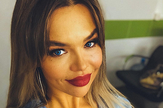 41-летняя звезда «Аншлага» Карина Зверева жалеет, что поздно стала мамой