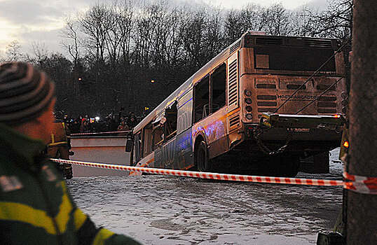Эксперт: водитель автобуса, устроивший страшное ДТП на «Славянском бульваре», даже не пытался тормозить