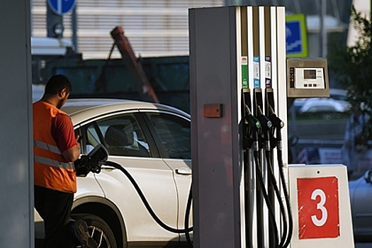 В России передумали вводить запрет на экспорт бензина