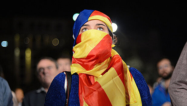 Левые радикалы Каталонии требует от Пучдемона провозгласить республику