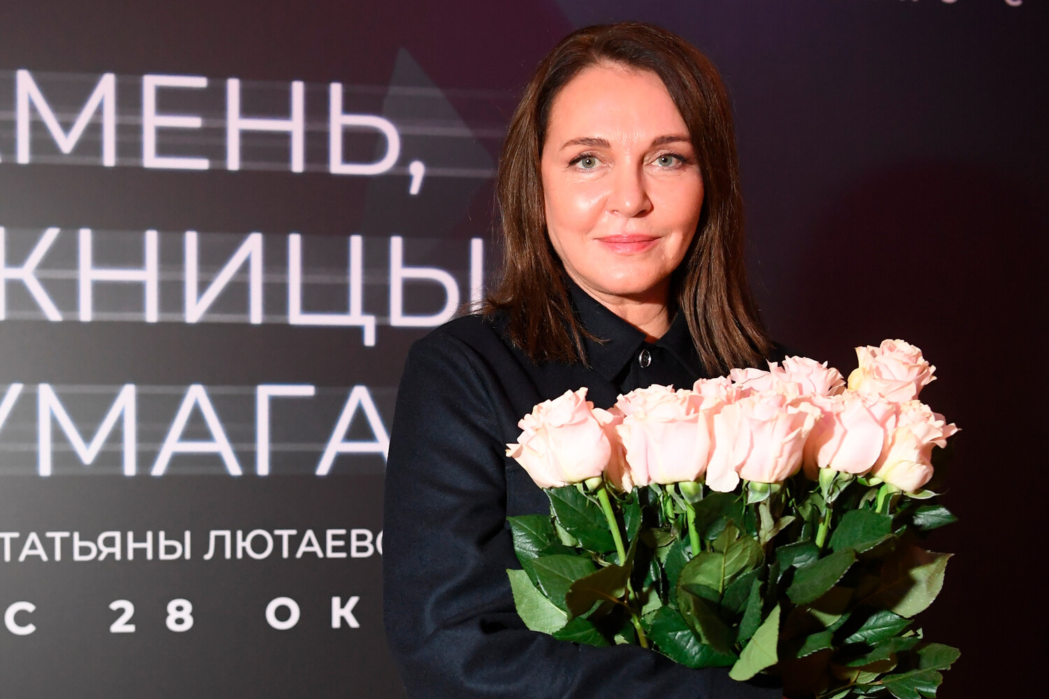 Актриса Татьяна Лютаева назвала себя «сумасшедшей» бабушкой