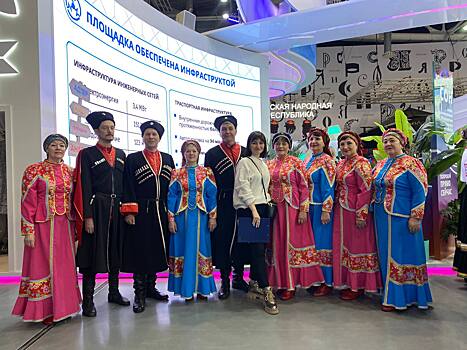 Русские песни и кавказские танцы: артисты из Армавира выступают на выставке «Россия»