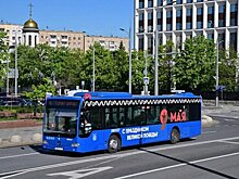 Московский транспорт украсили ко Дню Победы