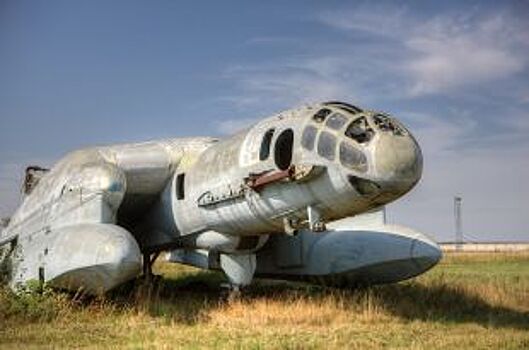 Музей-призрак. Как уникальные военные самолёты спасали от НАТО