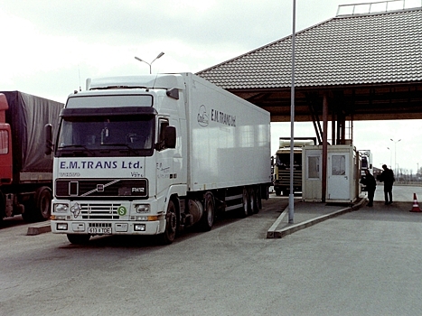В Литве пожаловались, что Минск отказался пропустить литовские фуры через границу