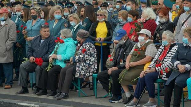 Коронавирус на Дальнем Востоке наступает, но это не мешает проводить массовые мероприятия