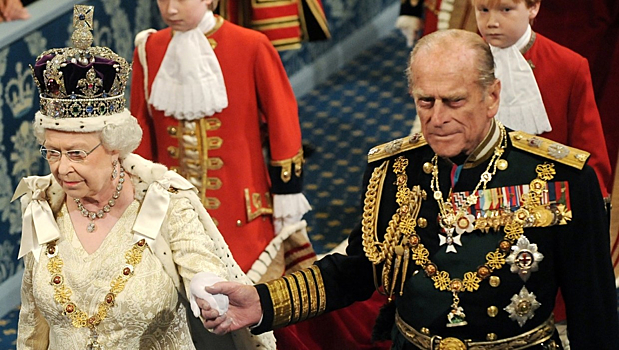 Королевская семья Великобритании простилась с принцем Филиппом задолго до его смерти