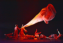 Фестиваль современного танца «На грани» показал, как станцевать произведение Достоевского