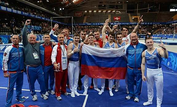 🥇 Российские гимнасты завоевали золото в командном многоборье на чемпионате мира. Впервые в истории