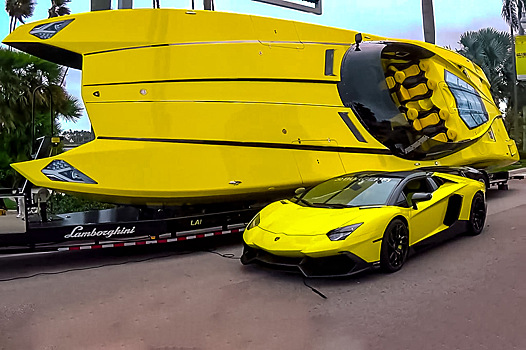 "Комплект" из Lamborghini Aventador и скоростного катера продают за 2,2 млн долларов