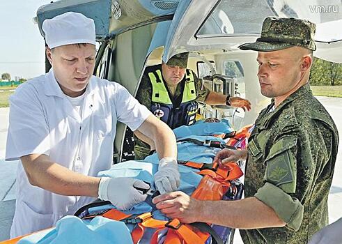 Раненых эвакуировали специальным вертолетом