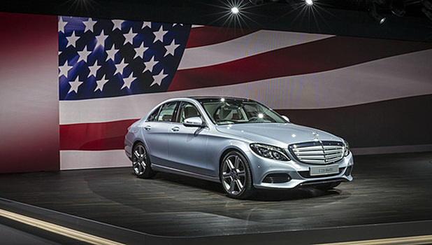 Организаторы похоронили Детройтский автосалон (теперь это летний автофестиваль!)