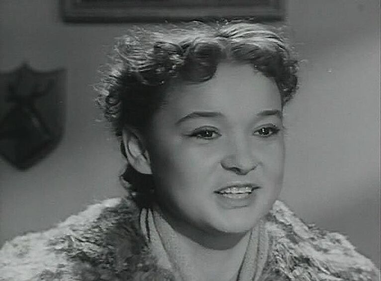 Людмила Гурченко – «Дорога правды», 1956 год, роль героини Люси, плановика.