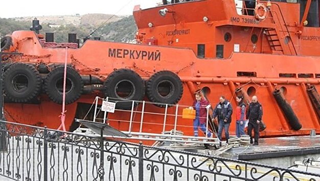 Спасенные моряки рассказали о крушении плавкрана в Крыму