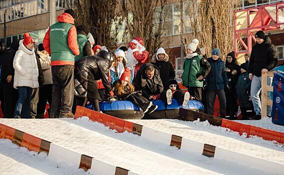 В Курске и области работают тюбинговые горки и бесплатные катки