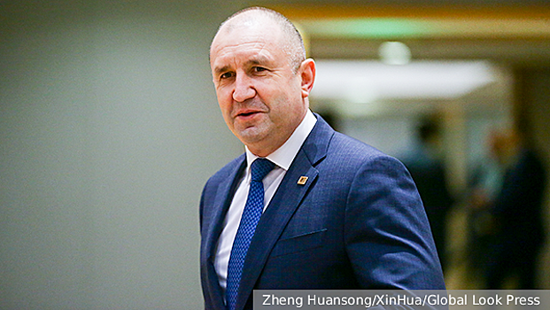 Глава Болгарии ушел в отставку ради спасения страны от русофобов