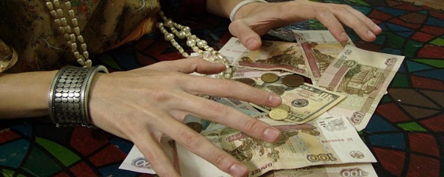 Связь между «Советом жен и матерей» в Самаре и сбежавшей мошенницей установили журналисты «России 24»