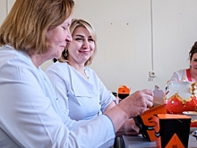 Волгоградских медиков кормят горячим два раза в день