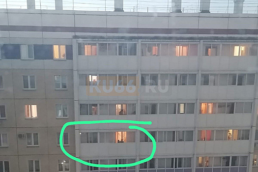 В Каменске-Уральском обстреляли машины из окон многоэтажки