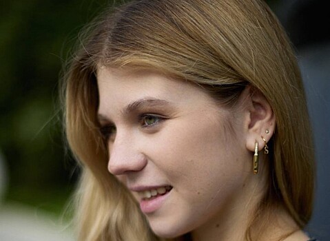 Александра Трусова порадовала фанатов фото с маленьким сыном и питомцем