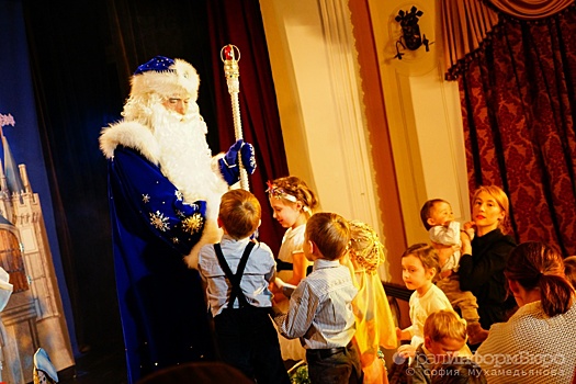 В Свердловской области стартовали губернаторские елки