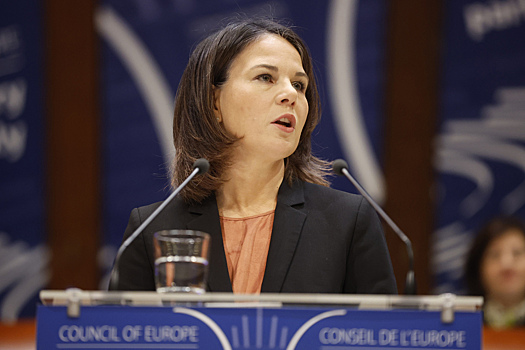 "Бесполезная тетушка": раскрыто унизительное отношение к Бербок в Киеве