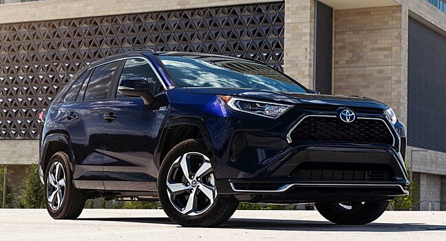 Toyota приостанавливает производство своего бестселлера из-за самоизоляции